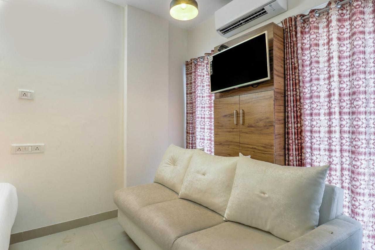 Hotel Crystal Mumbai