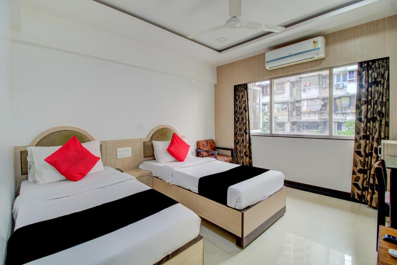 Capital O 76484 Balwas International Hotel