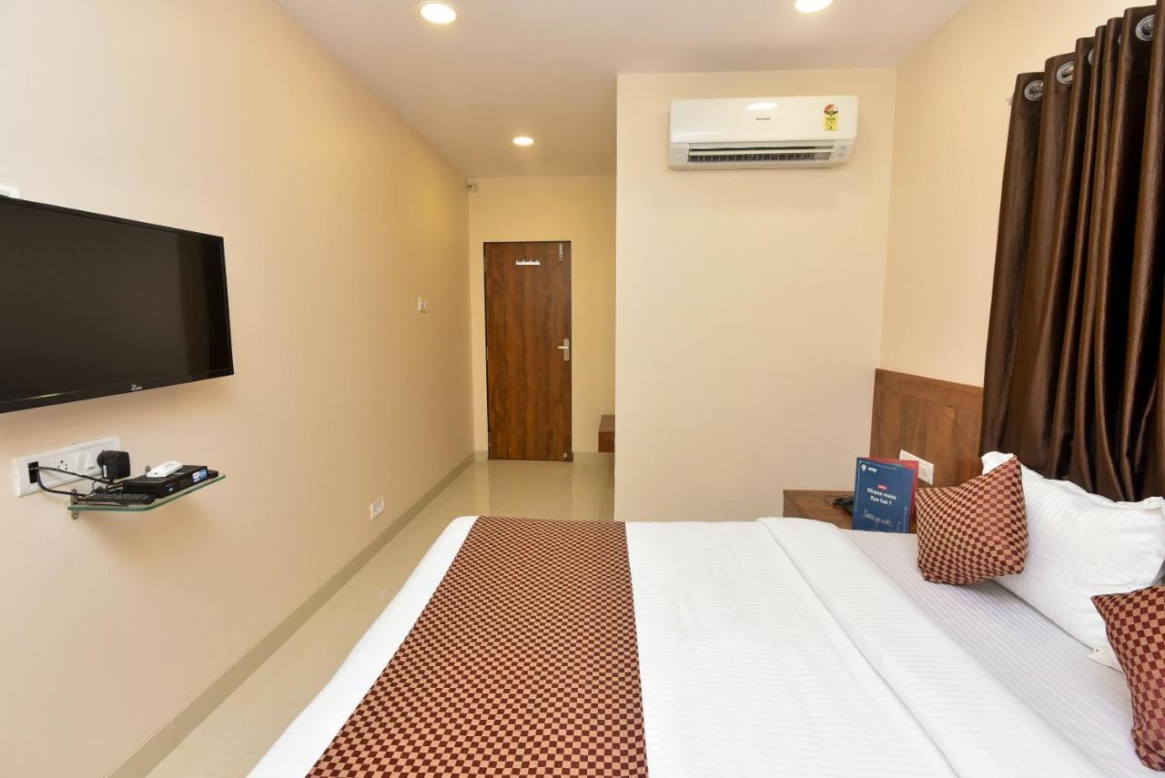 Hotel Oyo 8757 Prakash 3*