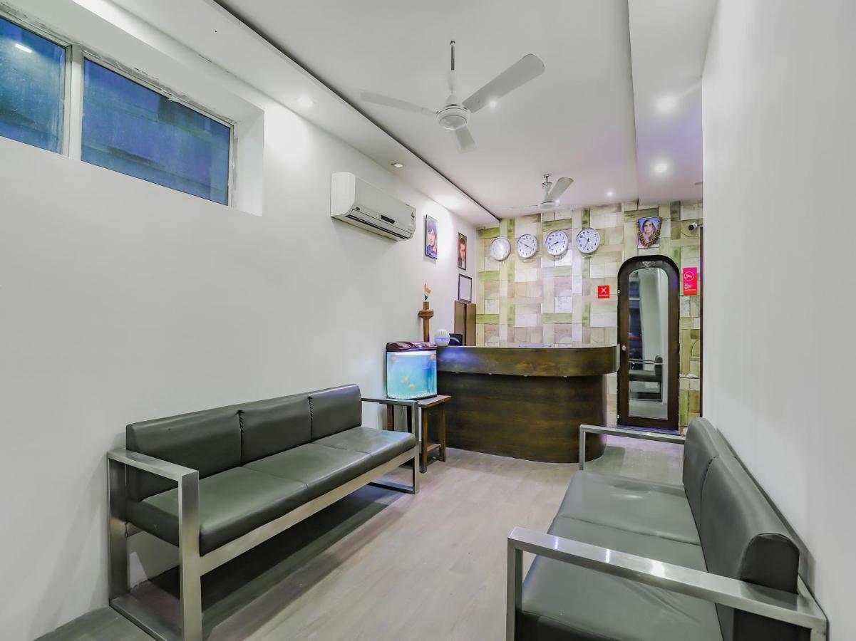 Hotel Oyo 80295 Basera 3*