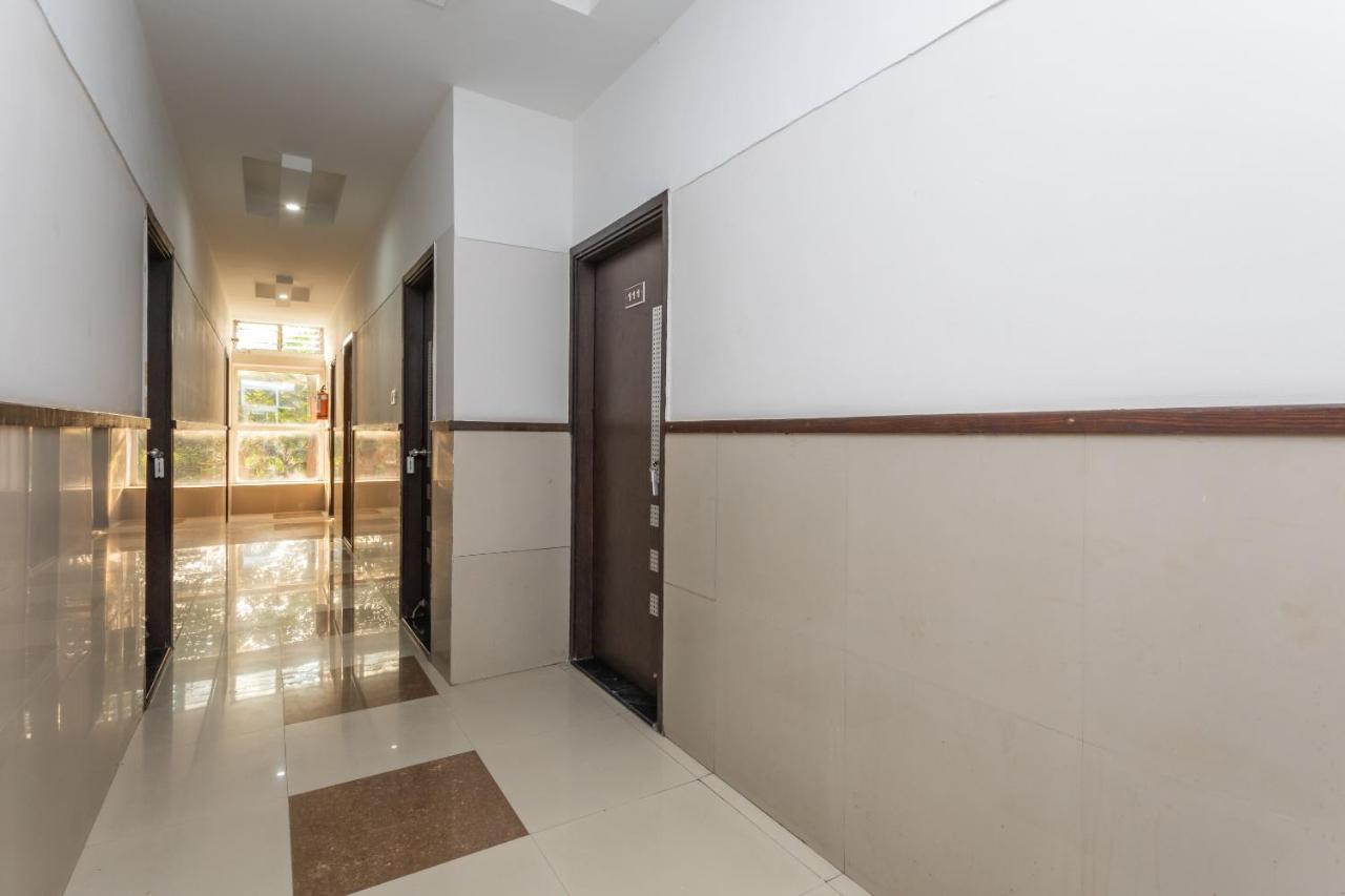 Oyo 64827 Marve Residency Hotel