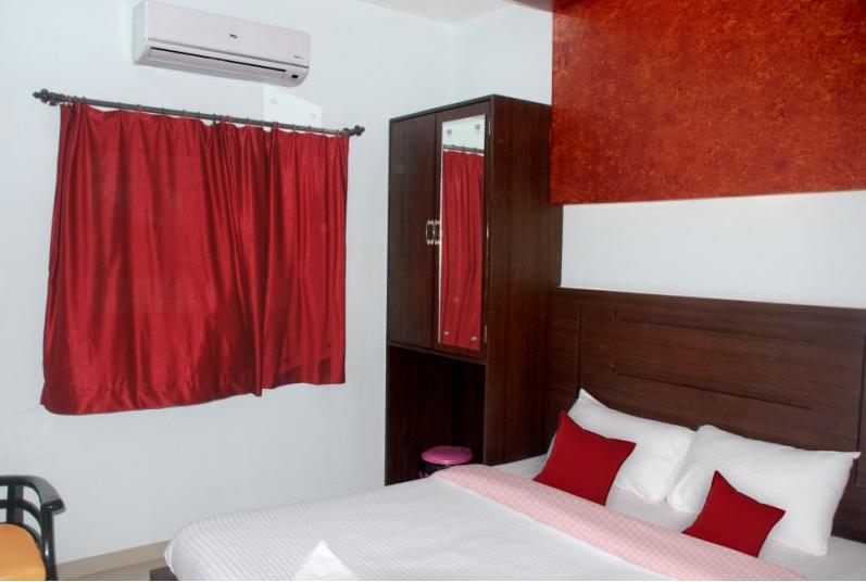 Fabexpress Adore - Nr International Airport Mumbai