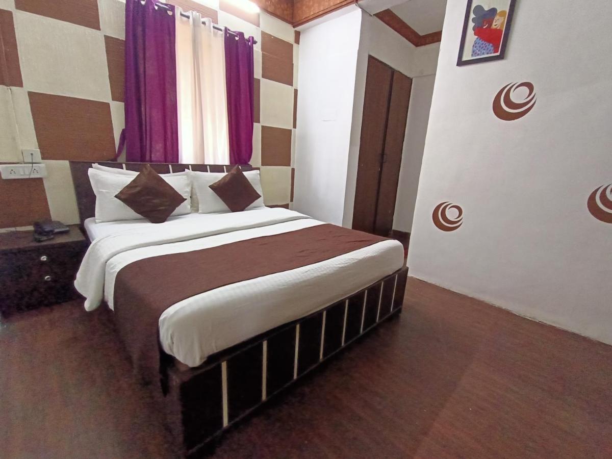 Hotel Kalpataru Hometel 3*