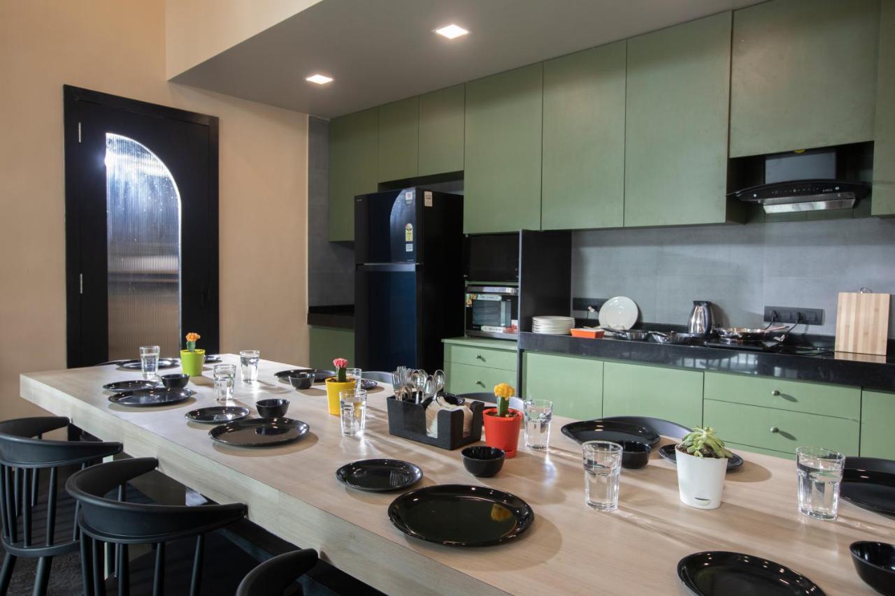 Hostel Mayura Aureole Coliving