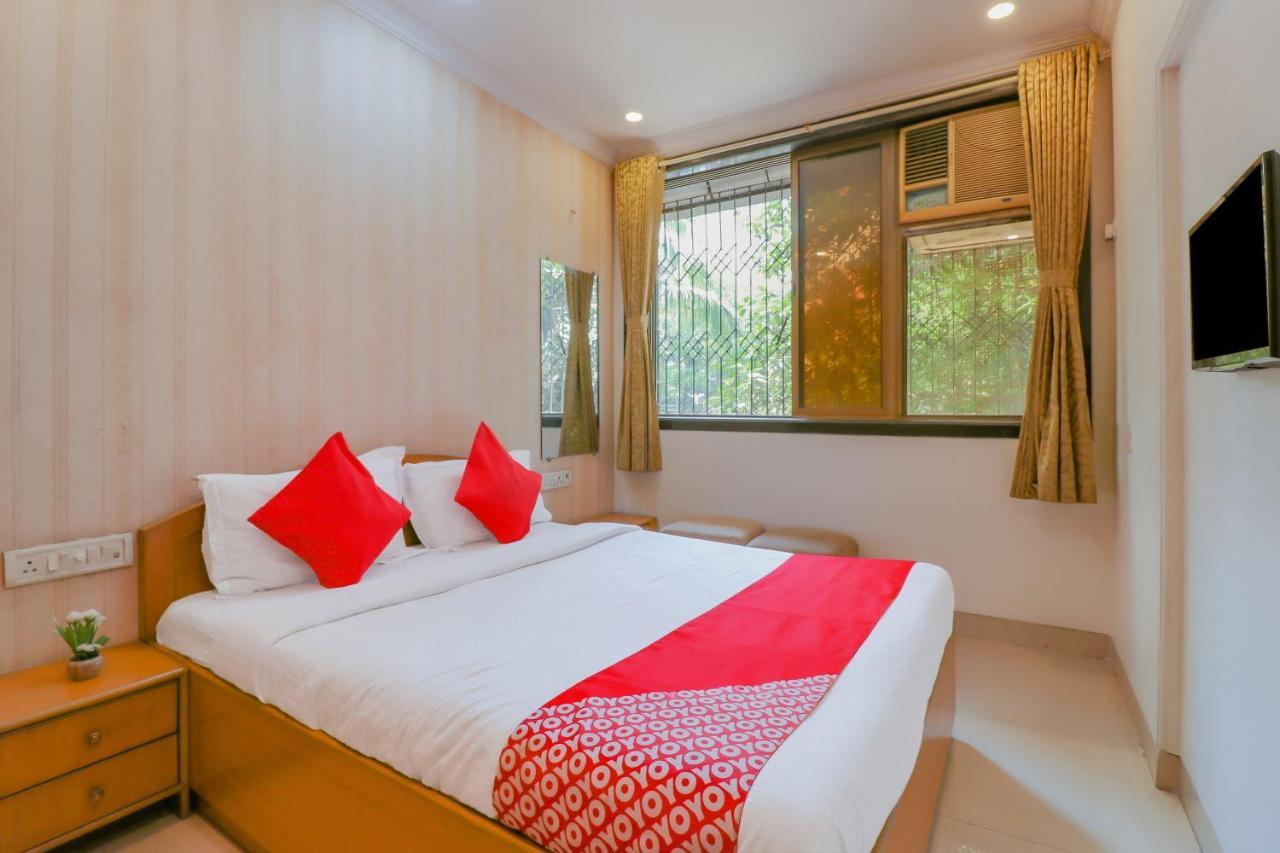 Oyo 79583 Seven Sun Guest House 3* Mumbai