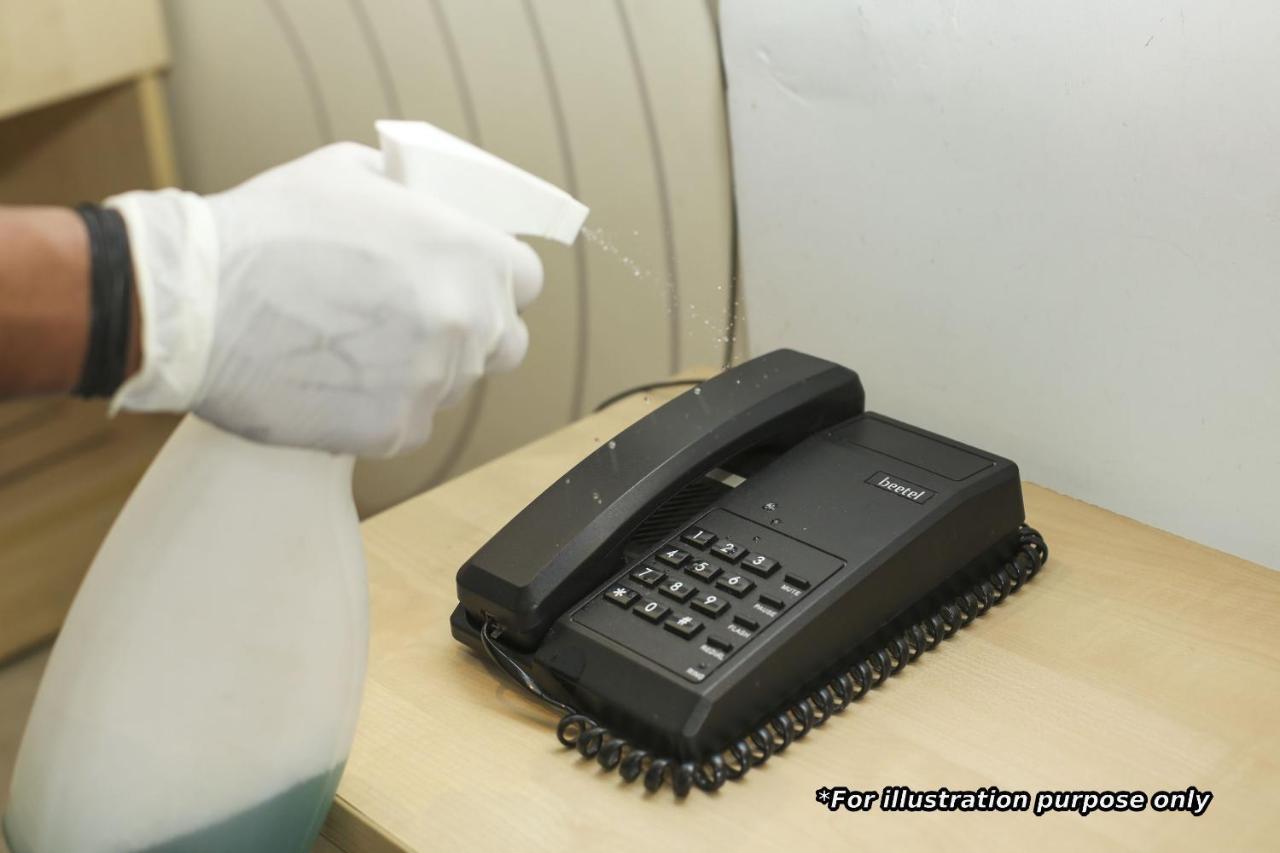 Hotel Minerva Residency - Near Grant Road Railway Station 3*