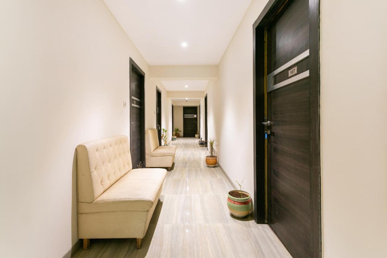 Collection O Pearl Residency Hotel Taloje