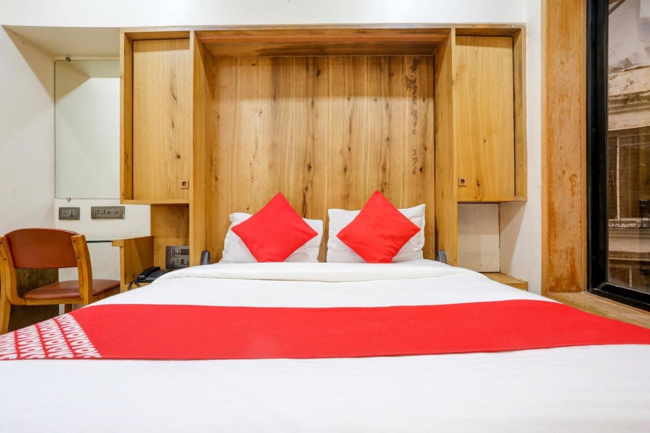 Oyo 81549 Hotel Elegance Nx 3* Mumbai