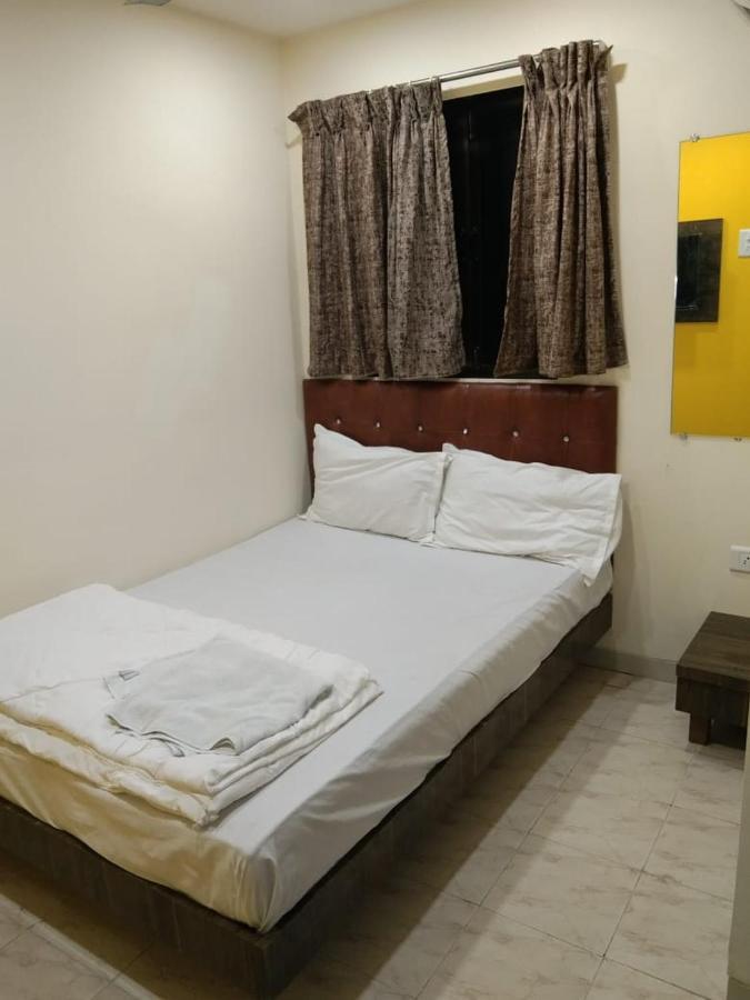 Sadguru Lodge Guest house 2*