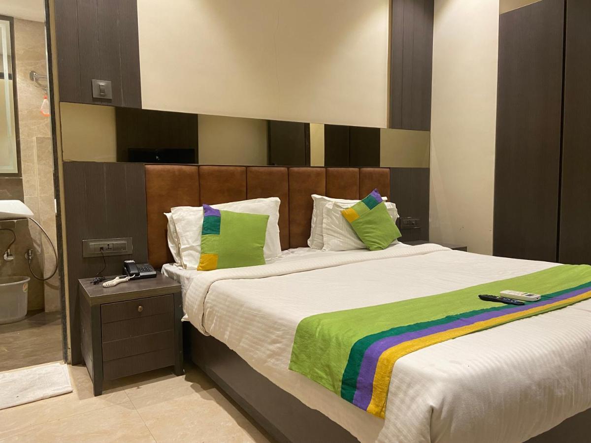 Hotel Oyster Andheri West Mumbai