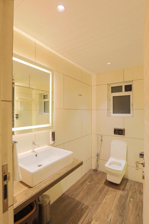 Surya Prakash Hotel