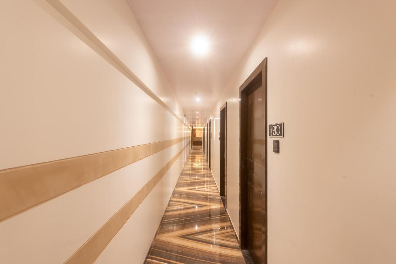 Hotel Capital O 43946 Tirumala Mumbai