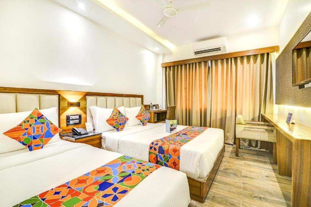 Hotel New Urban Court Hotel *