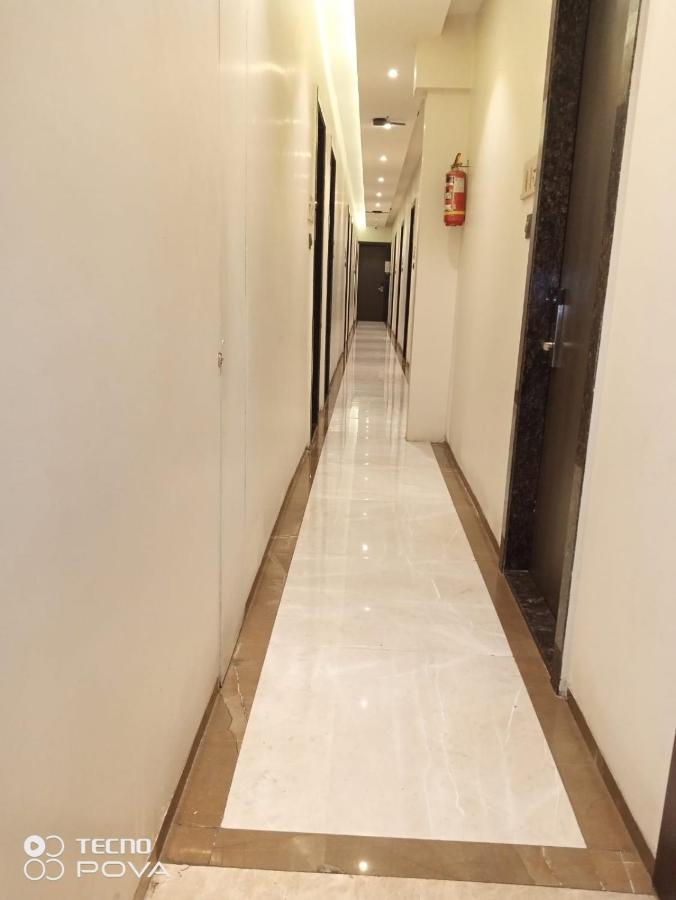 Oyster Andheri West 3* Mumbai