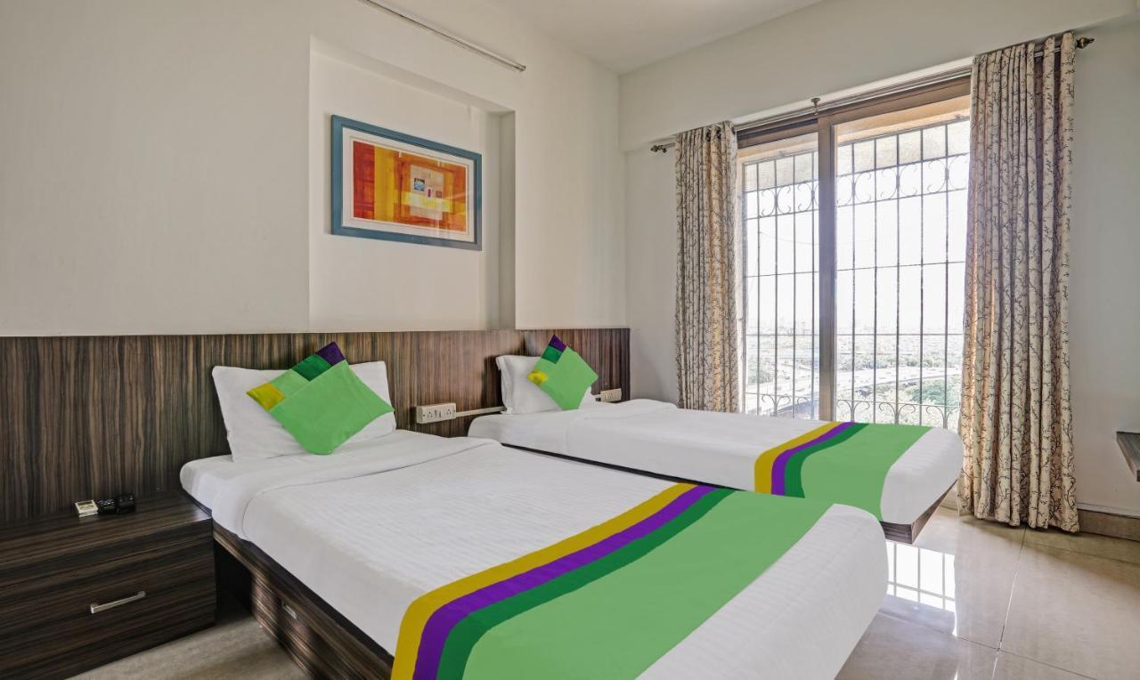 Treebo Welcome Hotel 3*