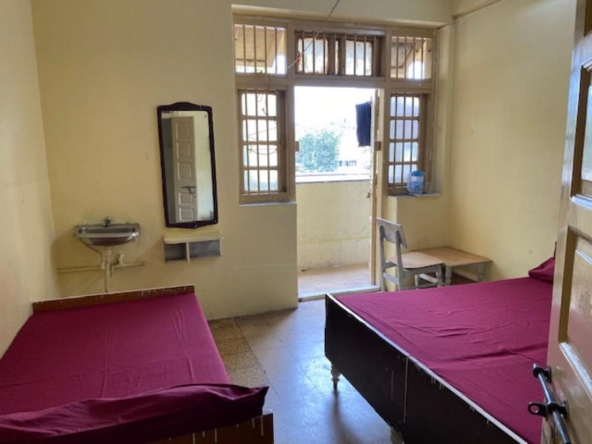 Guest house Modern Mumbai