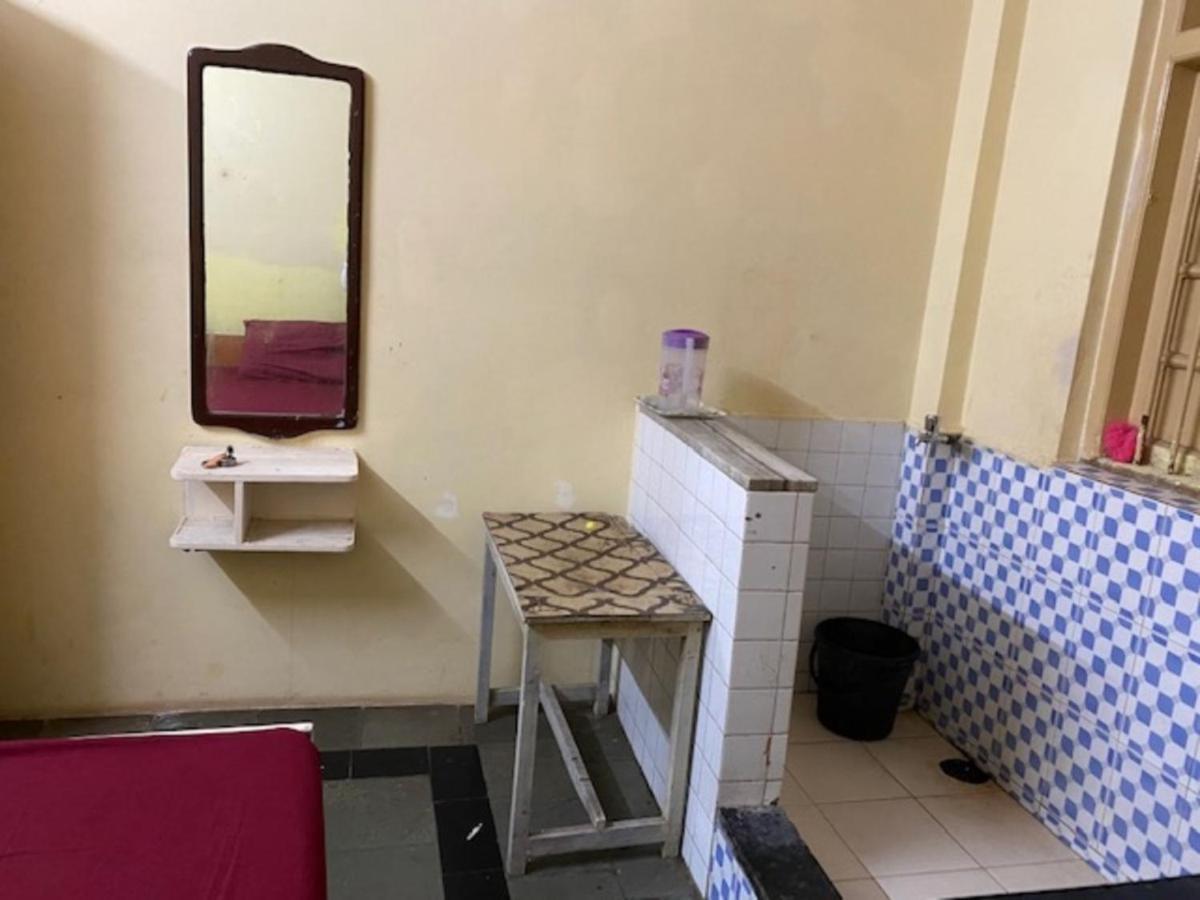 Guest house Modern Mumbai