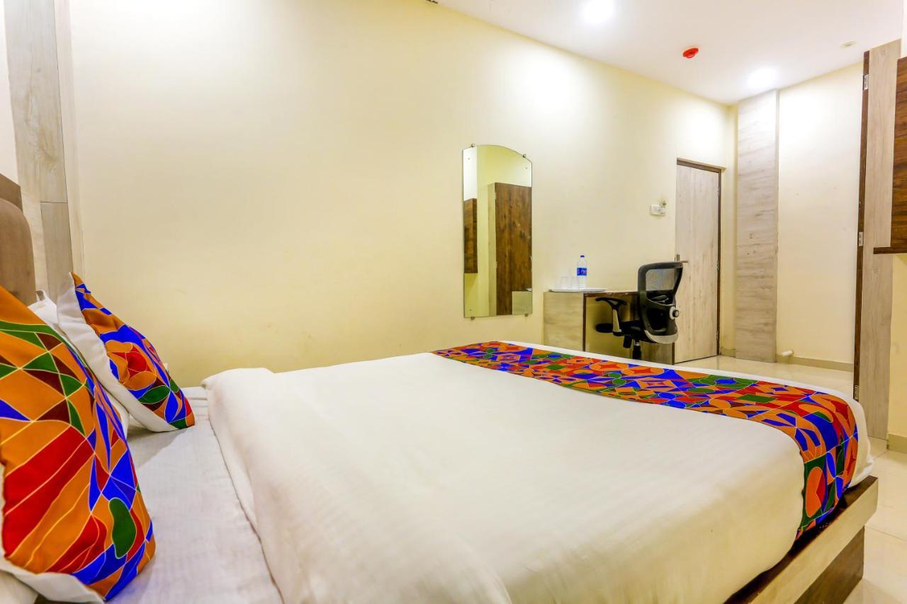 Hotel Fabhotel Tavakkal Mumbai