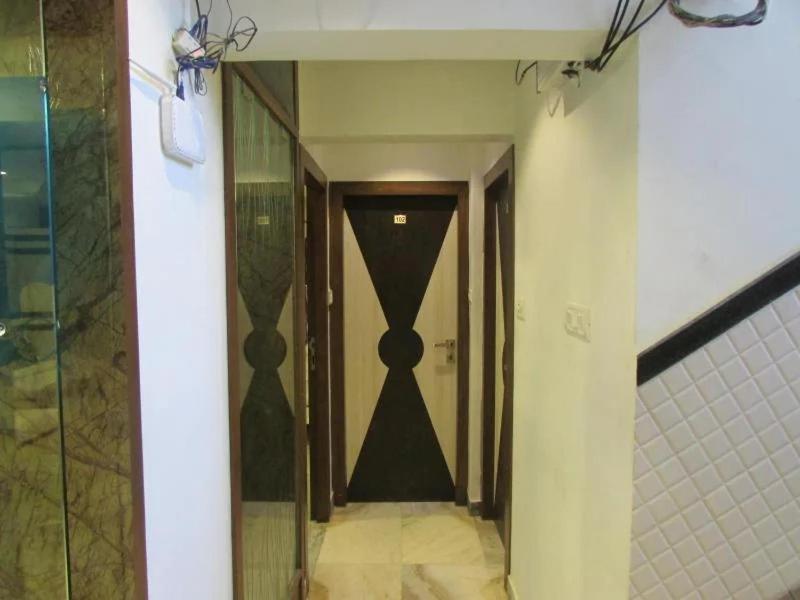 Oc Residency 2*