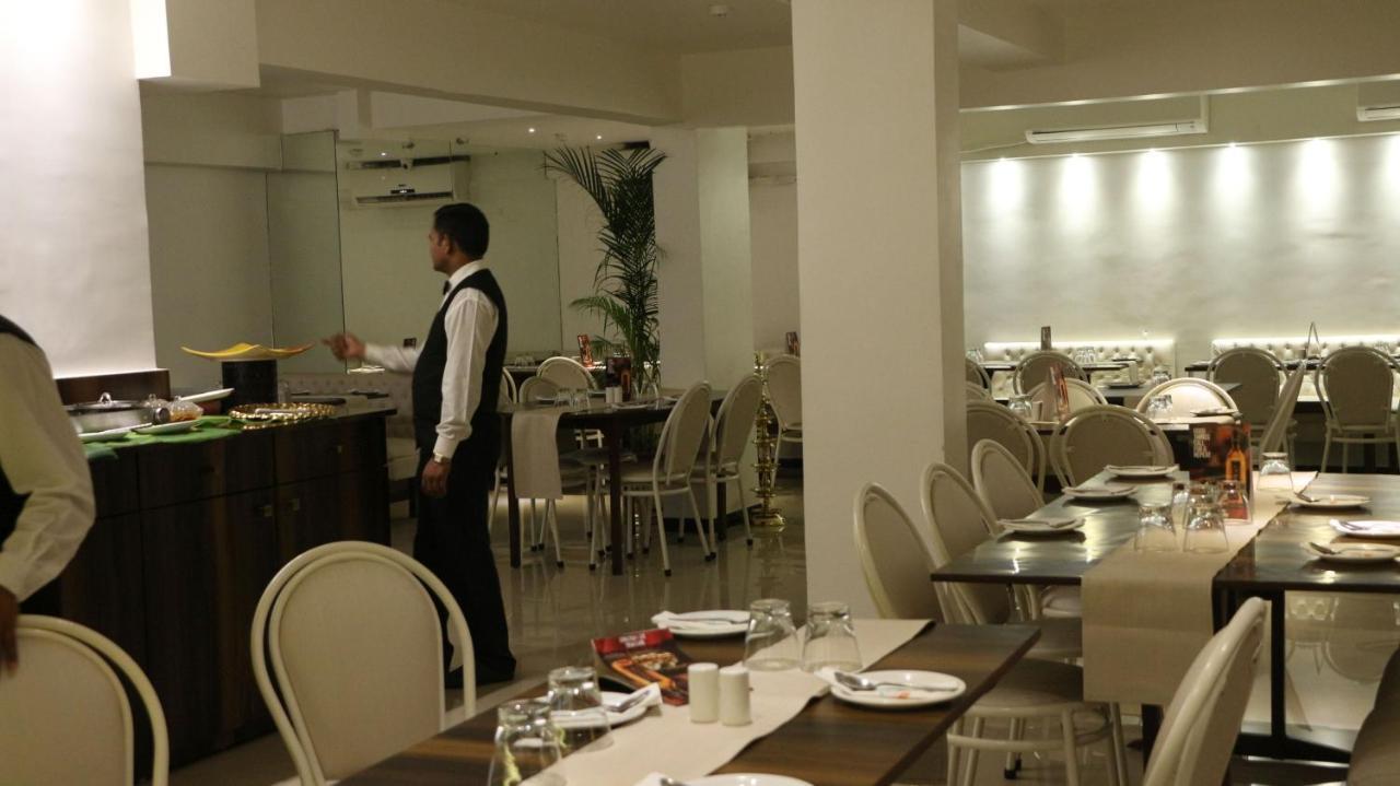 Hotel Samraj