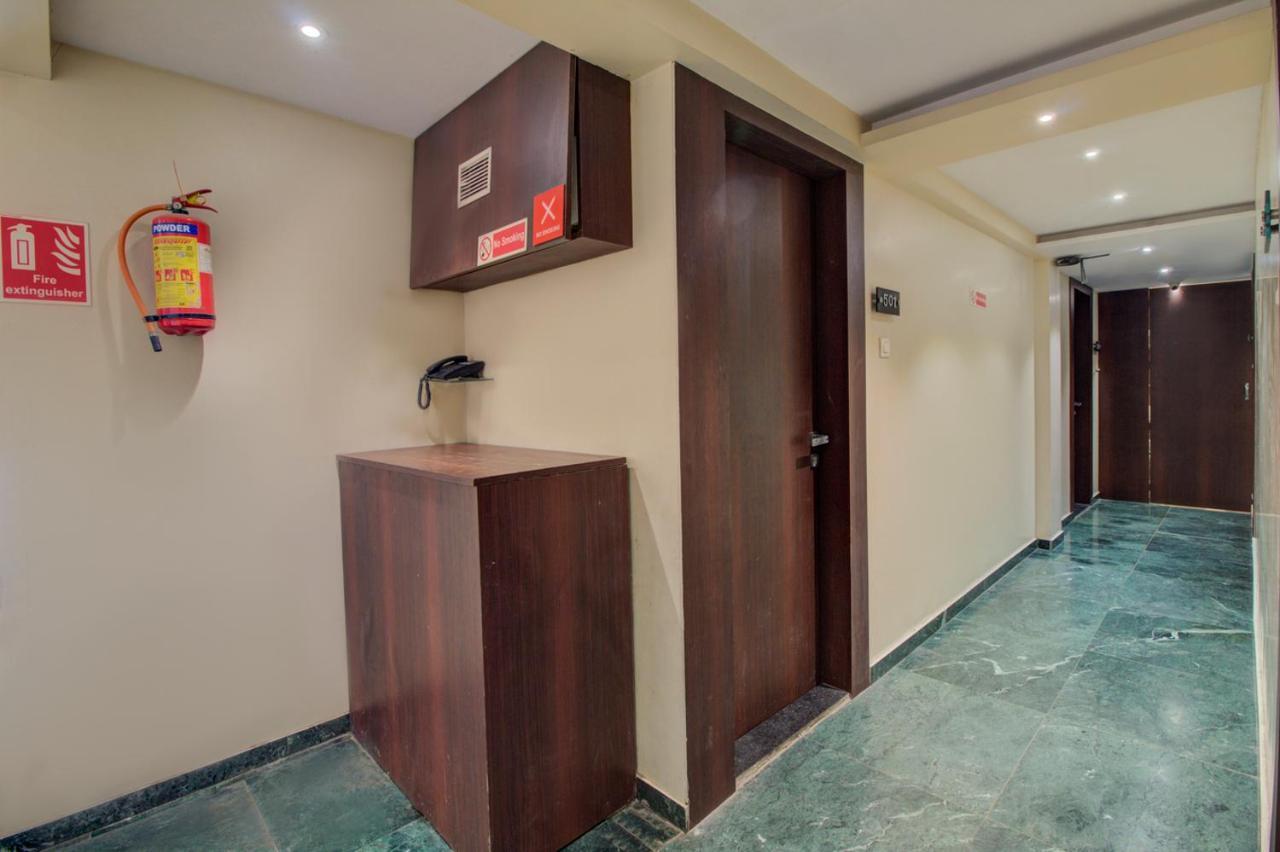 Hotel Malad Opposite Malad Railway Station Mumbai