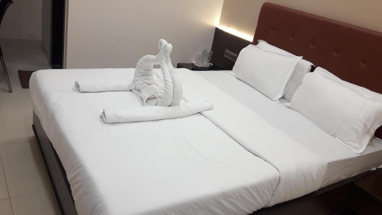 Shine Hospitality Empire Hotel
