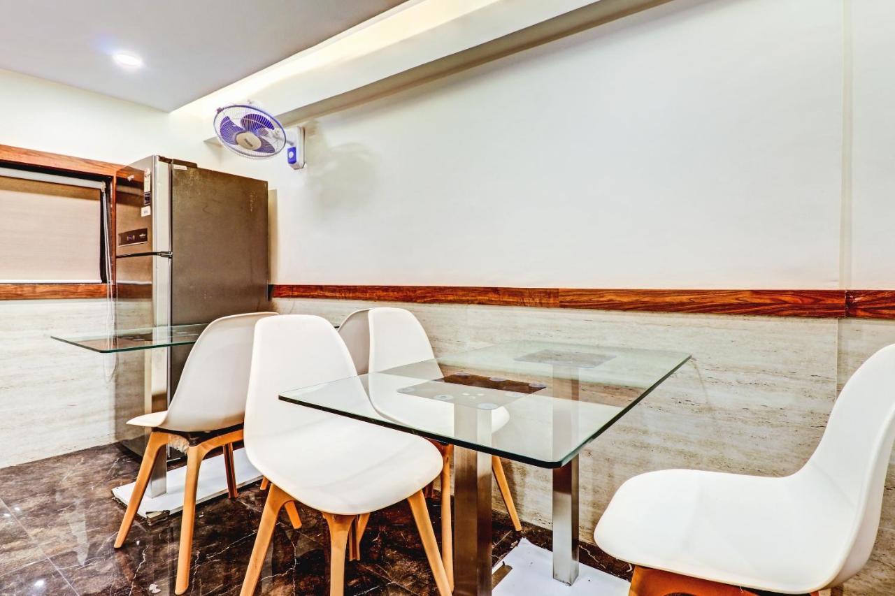 Capital O 79228 Peninsula Suites Hotel 3*