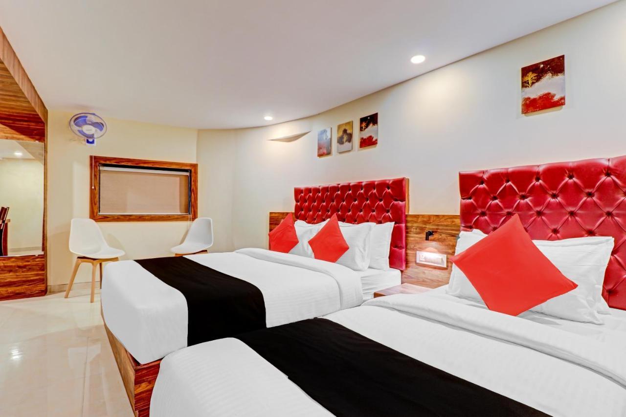 Capital O 79228 Peninsula Suites Mumbai