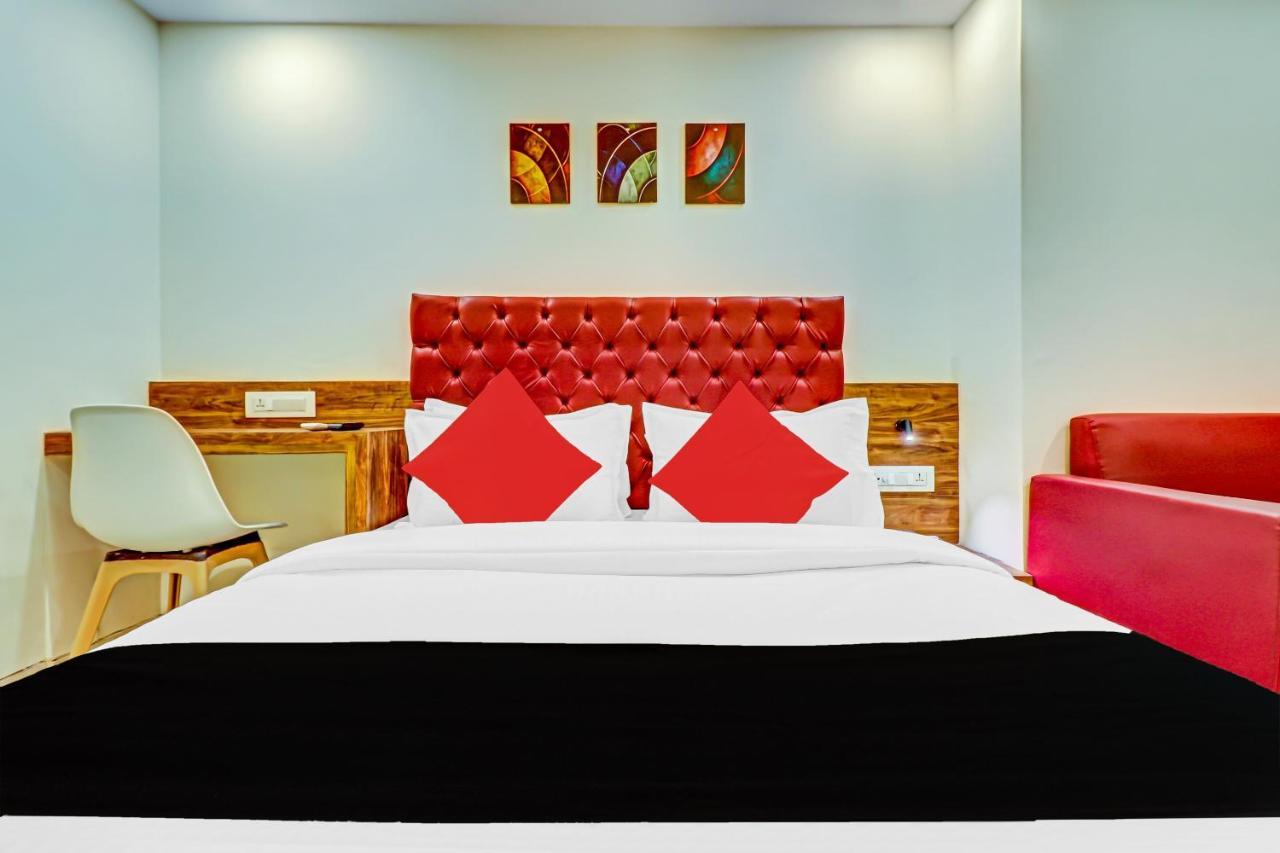 Hotel Capital O 79228 Peninsula Suites Mumbai