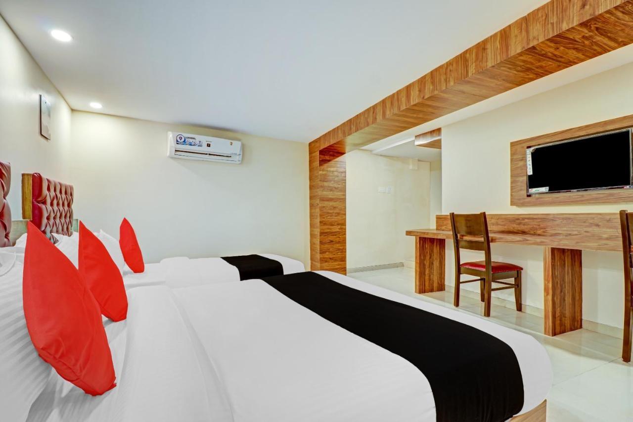 Capital O 79228 Peninsula Suites Hotel Mumbai