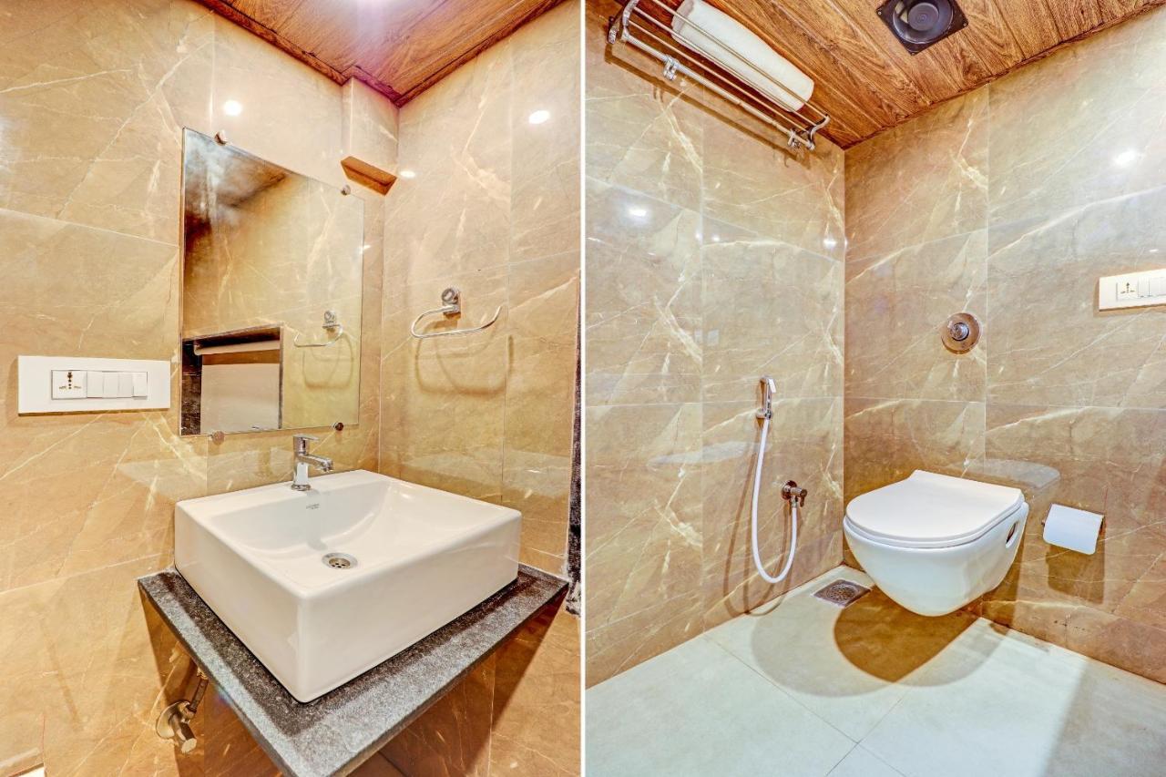 Capital O 79228 Peninsula Suites Hotel
