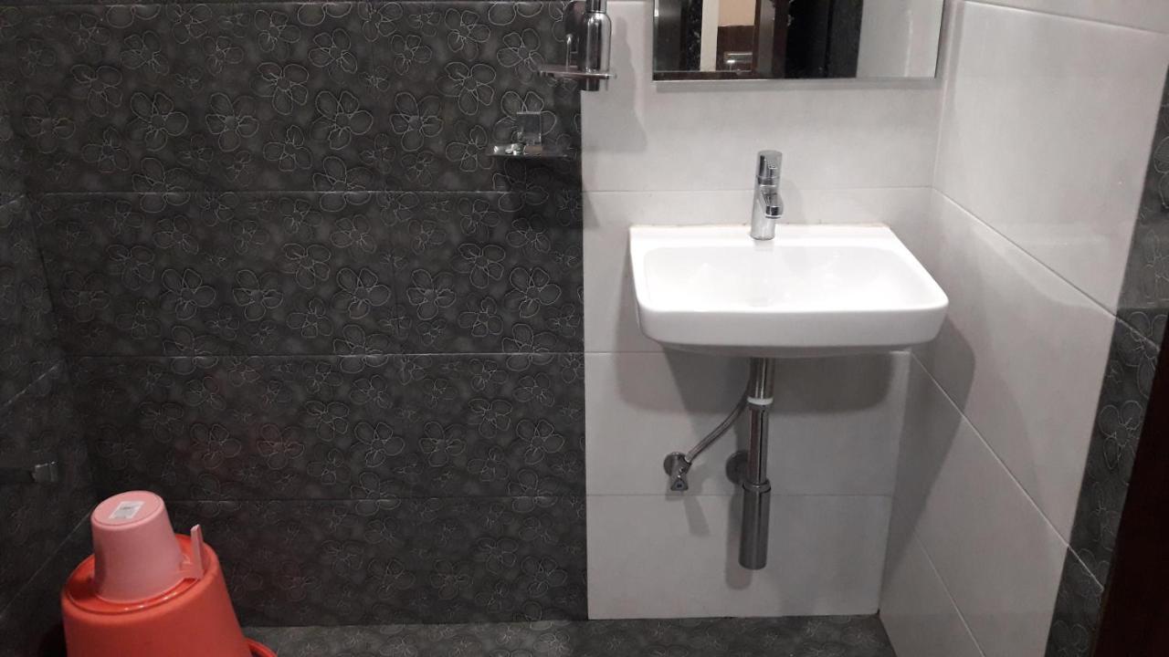 Shine Hospitality Empire *