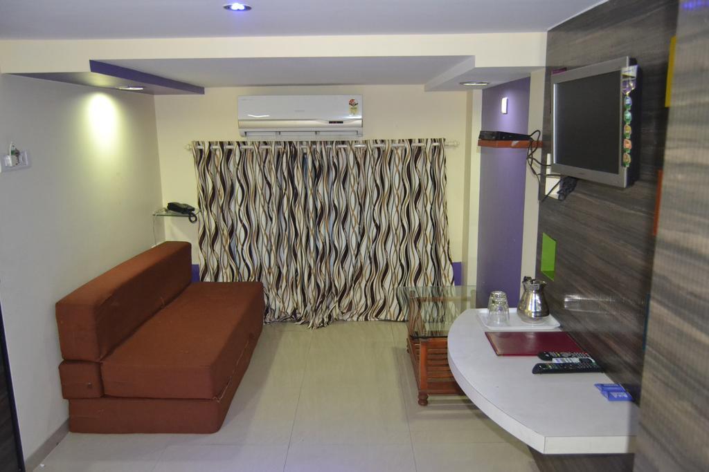 Blue Orchids Executive Mumbai