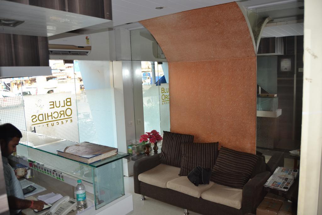 Lodge Blue Orchids Executive *