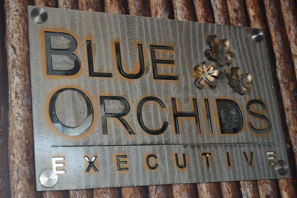 Blue Orchids Executive *