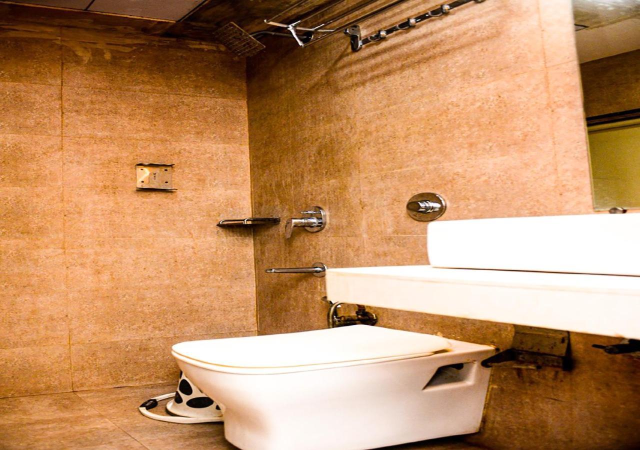 Bkc - Near Trade Center, Visa Consulate 3*