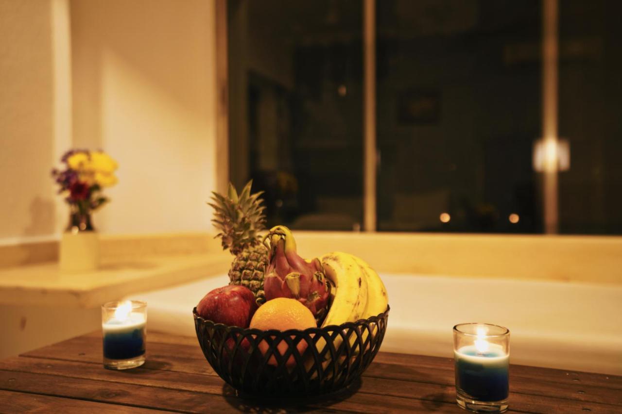 Eko Stay- Tropical Villa Mumbai