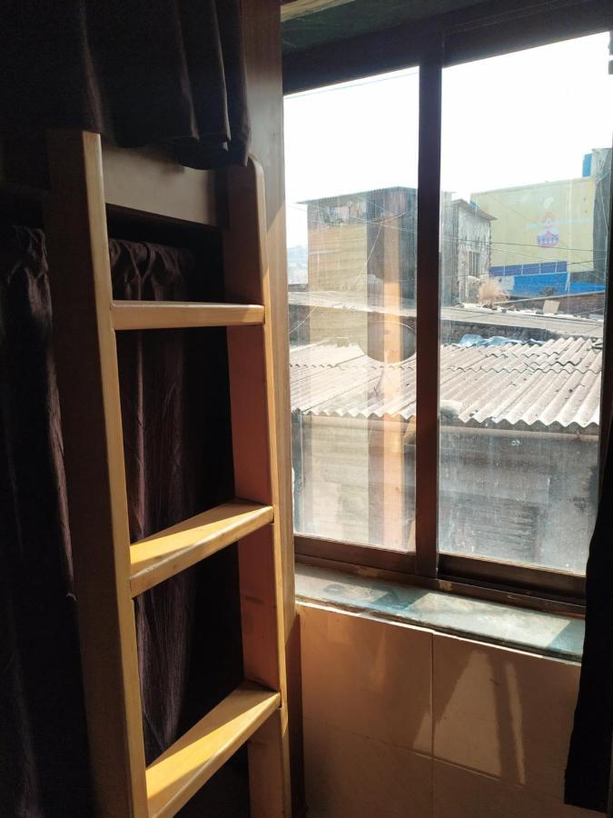 Super Ac Deluxe Hostel