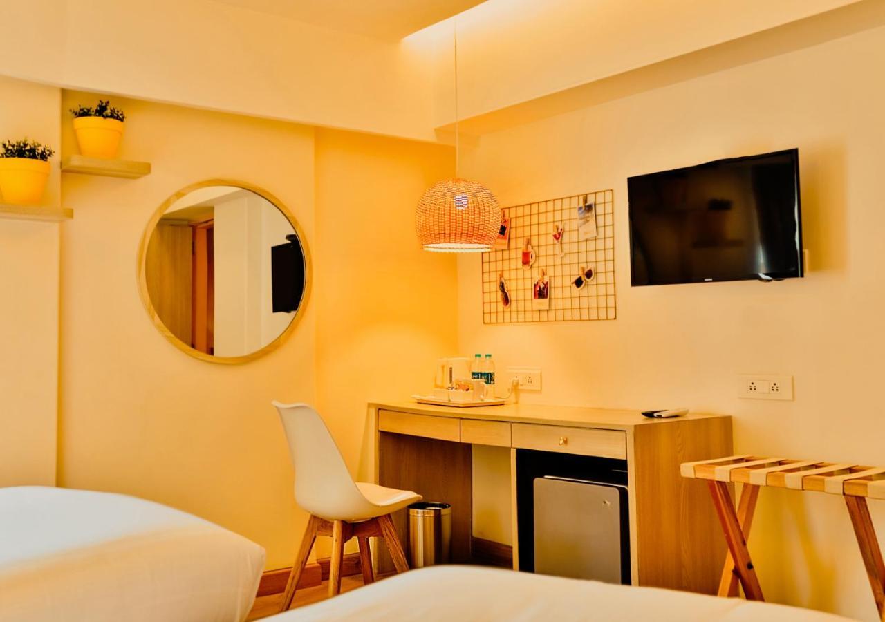 Bloom - Juhu Hotel Mumbai