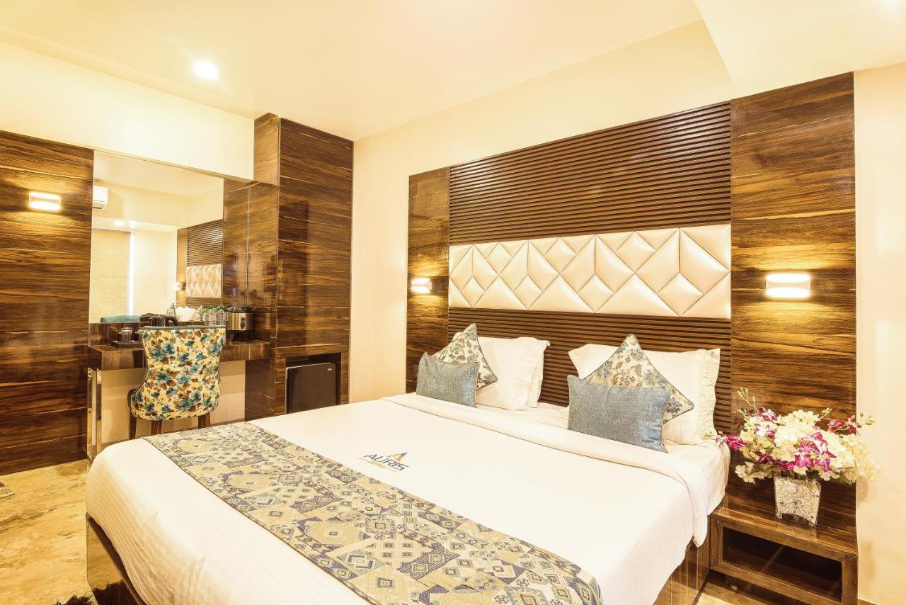 Auris & Banquets, International Airport Hotel