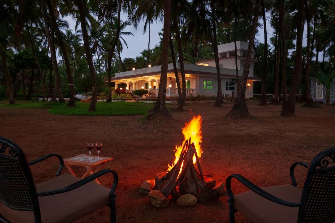 Stayvista's Bharat - Beachfront Serenity With A Spacious Lawn
