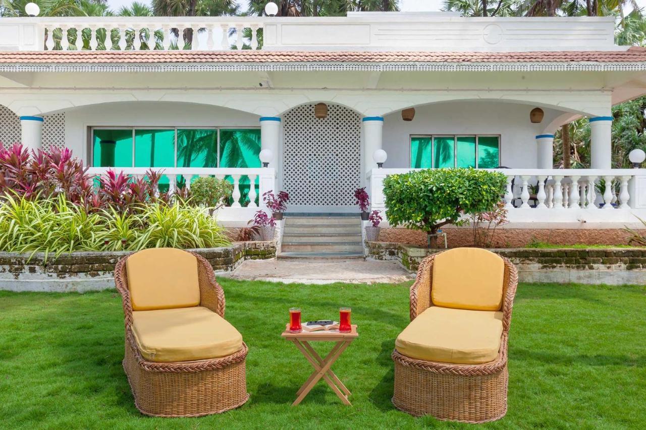 Stayvista's Bharat - Beachfront Serenity With A Spacious Lawn * Mumbai