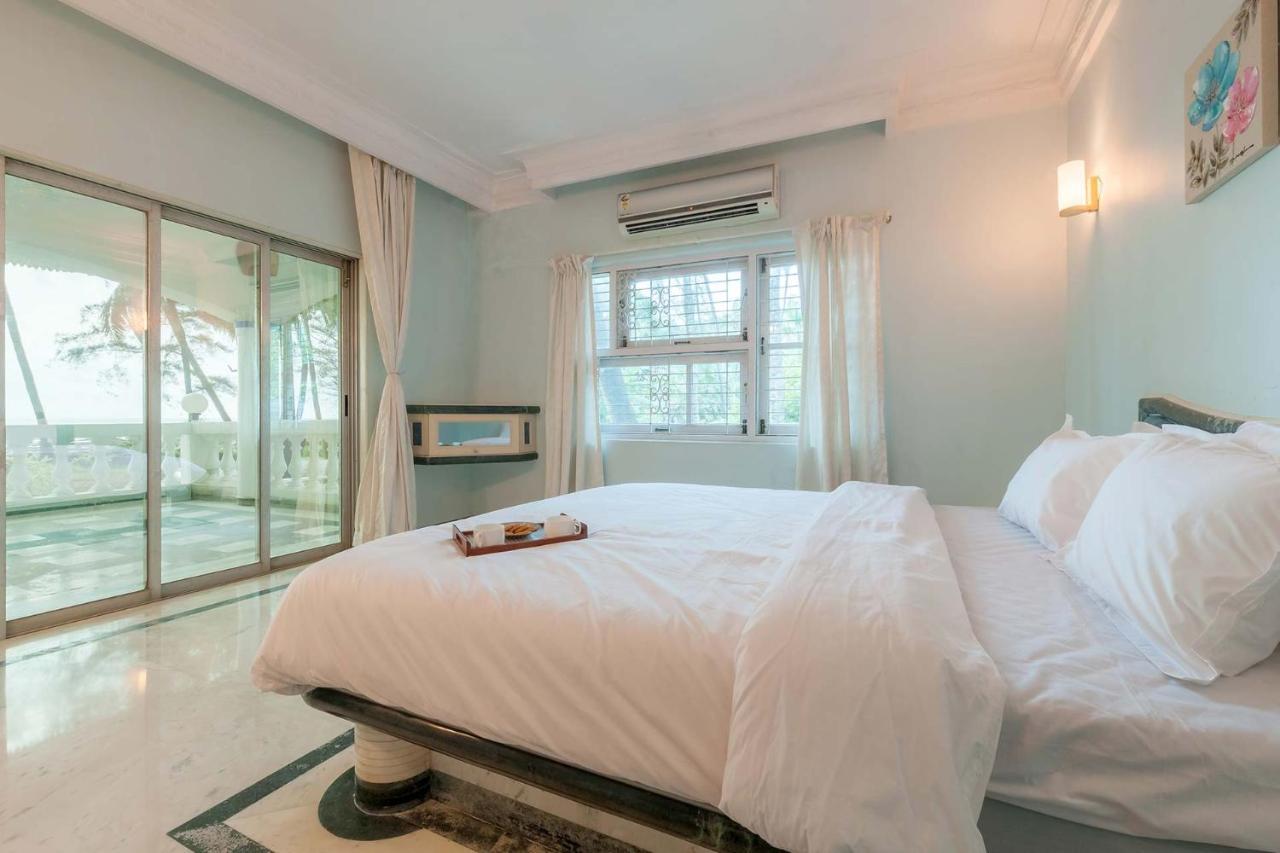 Villa Stayvista's Bharat - Beachfront Serenity With A Spacious Lawn *