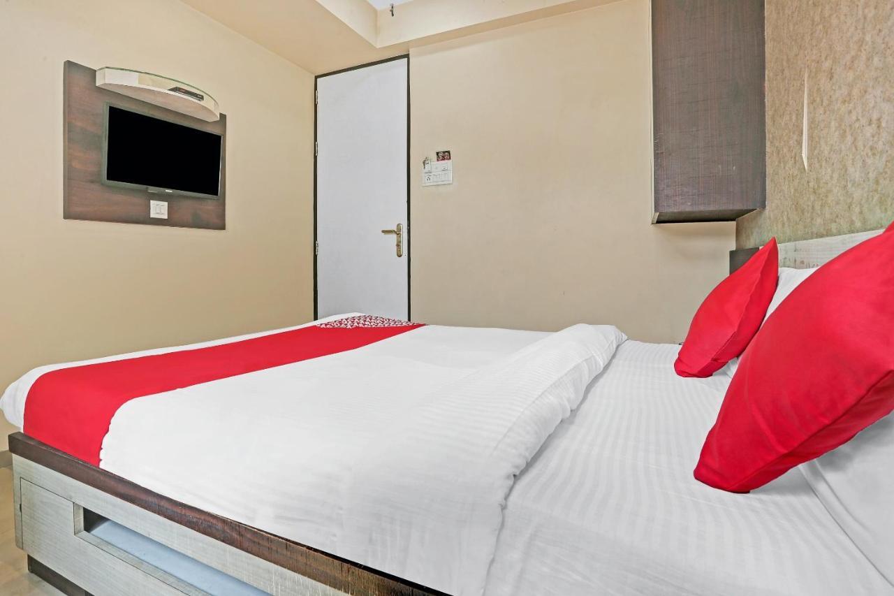 Hotel Oyo Flagship 83475 Starlight