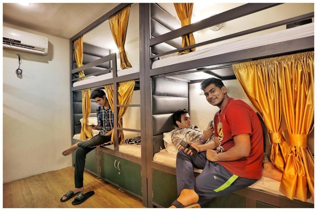 Hostel Social Hubz *