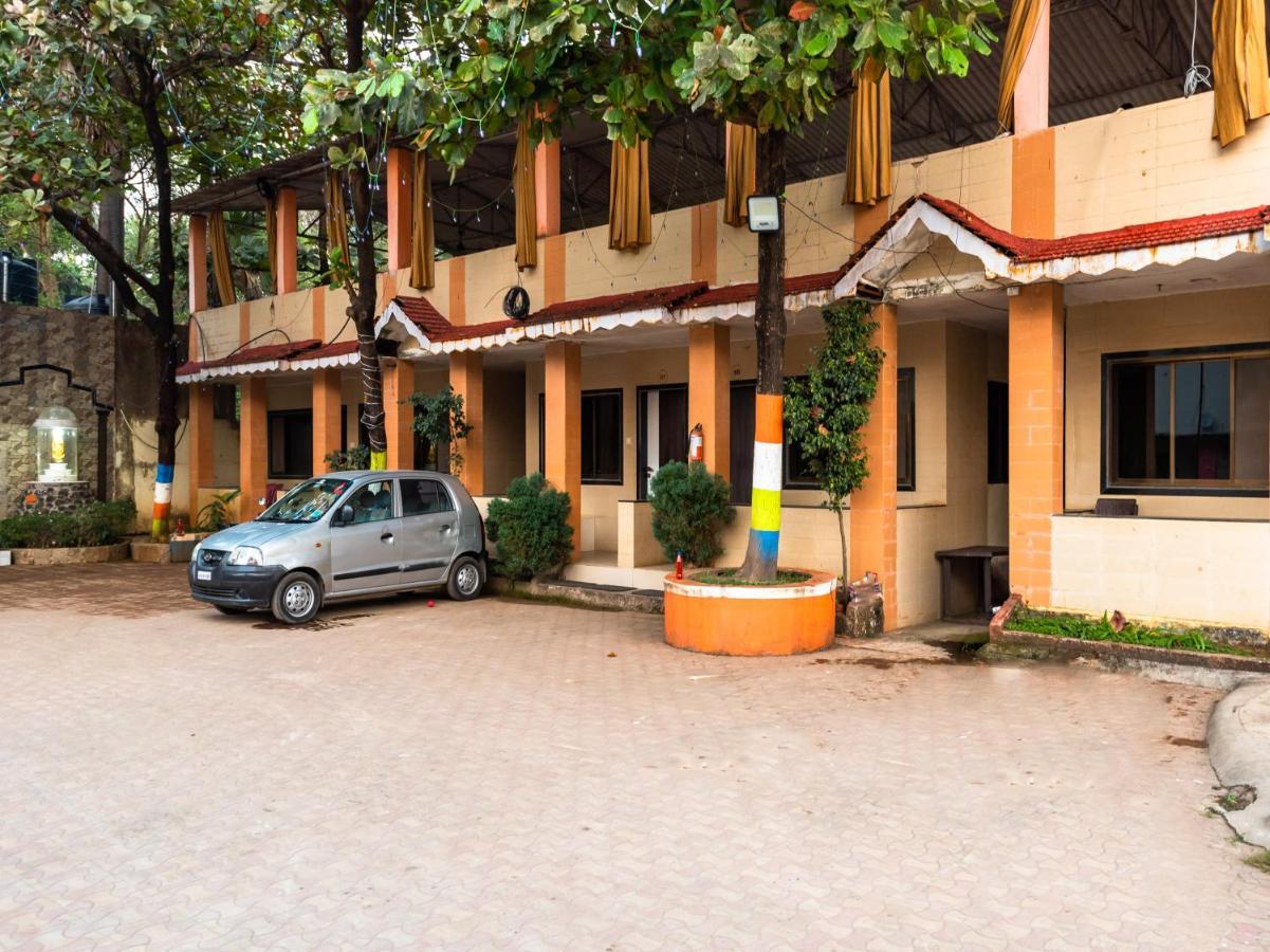 Resort Stayaro Manori Resort Mumbai