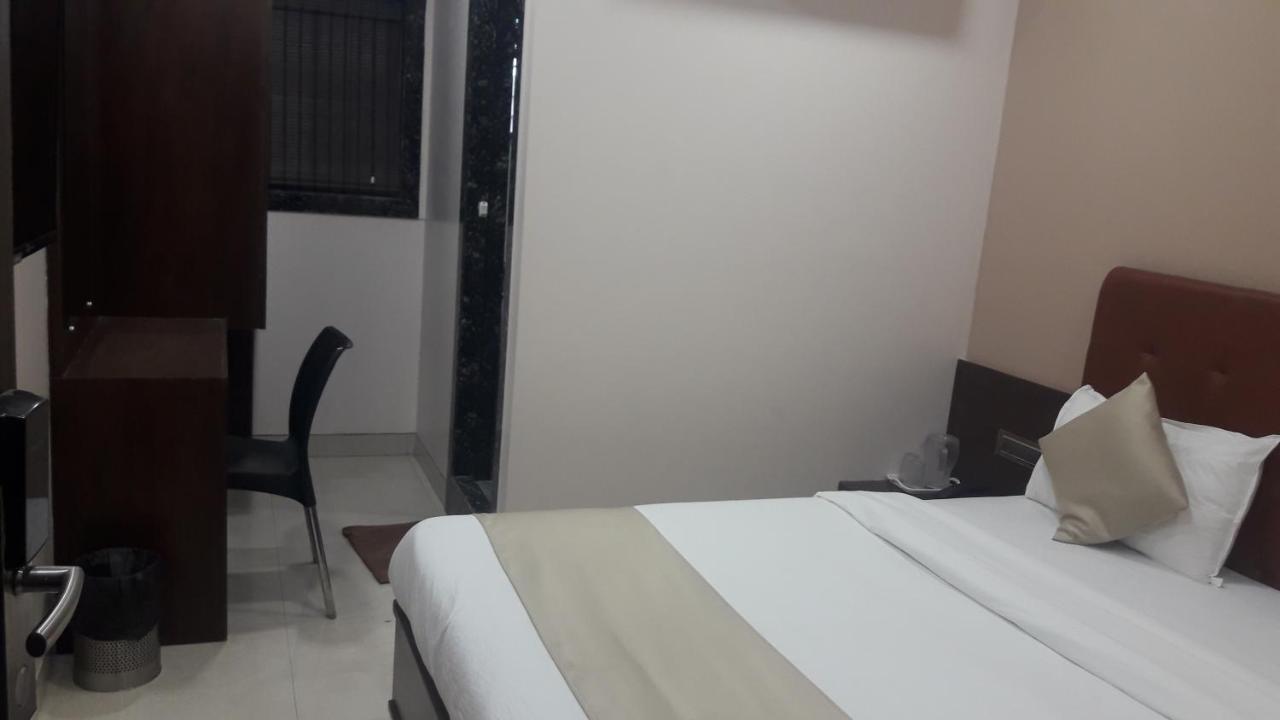Shine Hospitality Empire * Mumbai