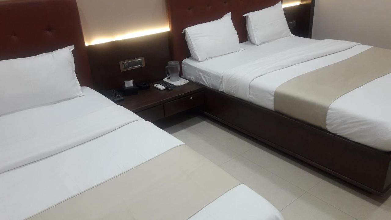 Shine Hospitality Empire * Mumbai