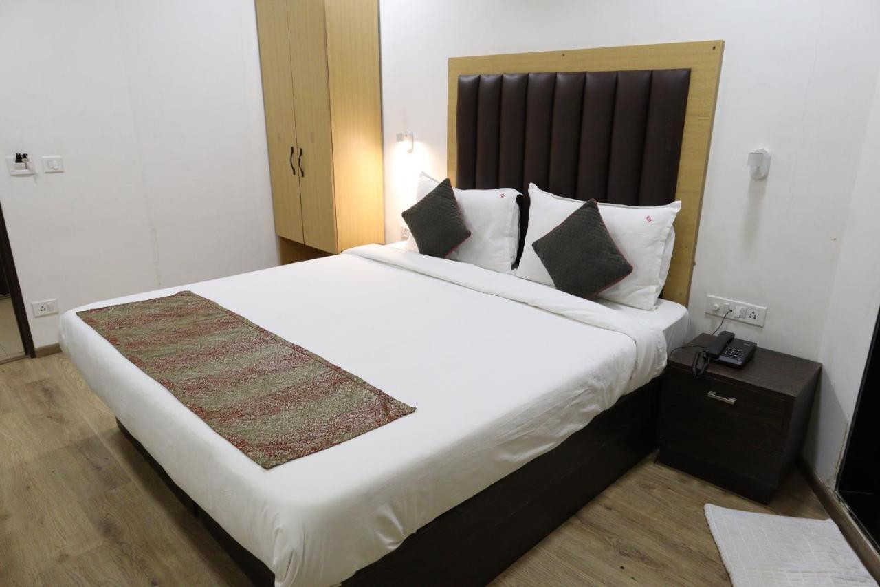 Hotel Supreme - Cuffe Parade
