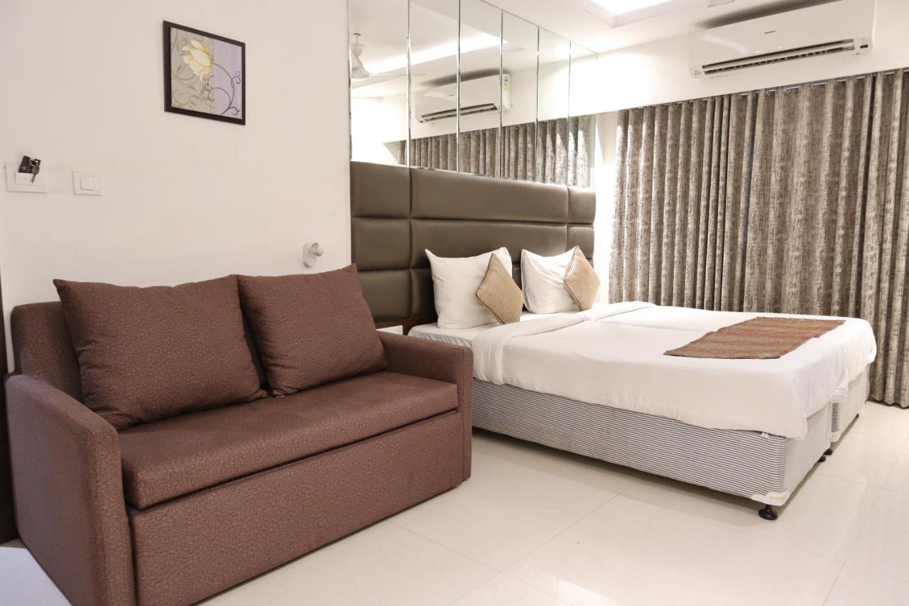 Hotel Supreme - Cuffe Parade 3*